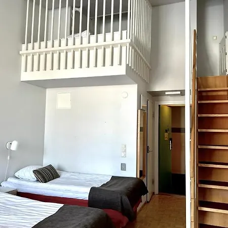 & Hotel 4*