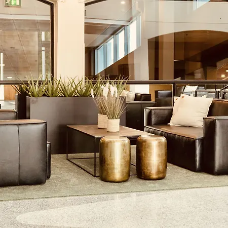 & 호텔 이칼리넨