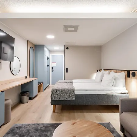 & Hotel